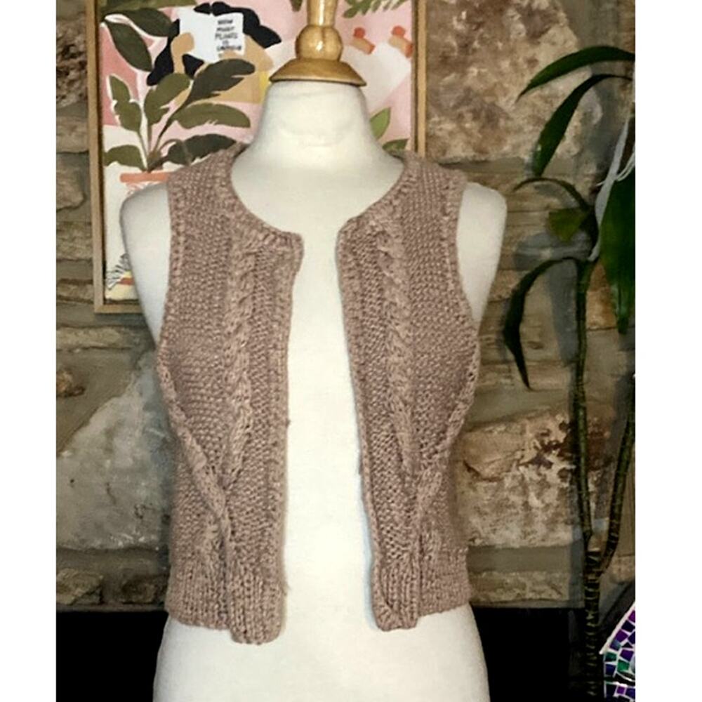 2010 Boho Era - Tan Cable Knit Open Vest